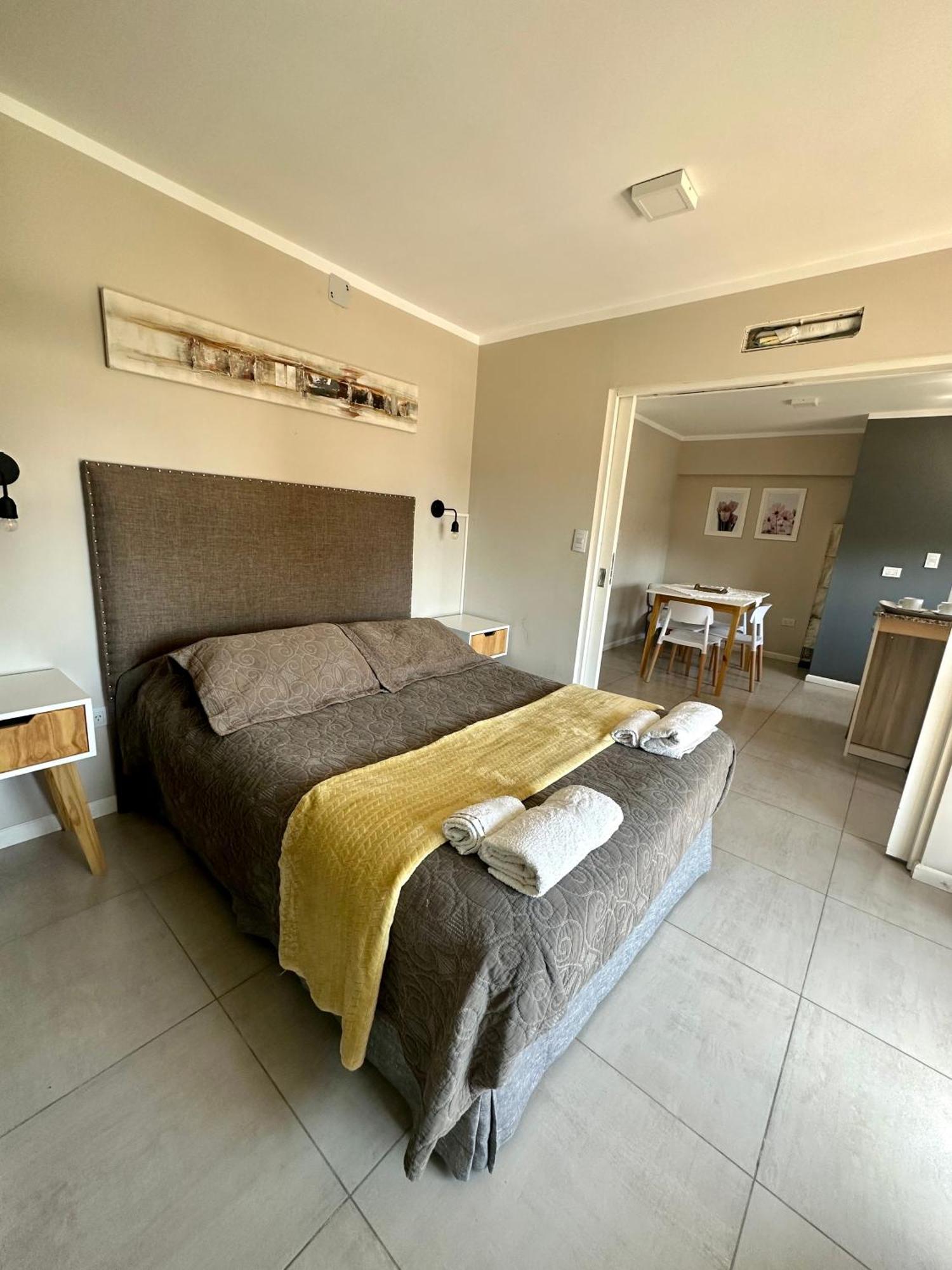 Posta 20 - Calido Apartamento Temporario! Apartman Salta Kültér fotó